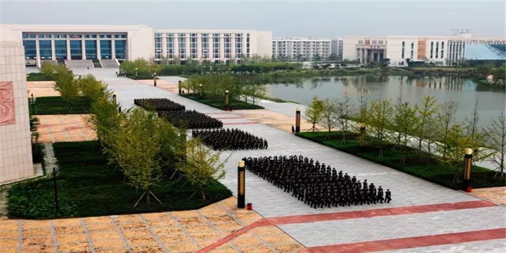 中国人民解放军陆军勤务学院