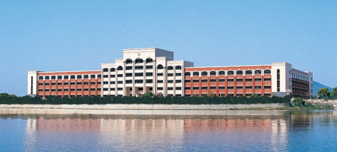 仰恩大学