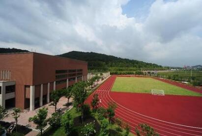 杭州市安吉路实验学校