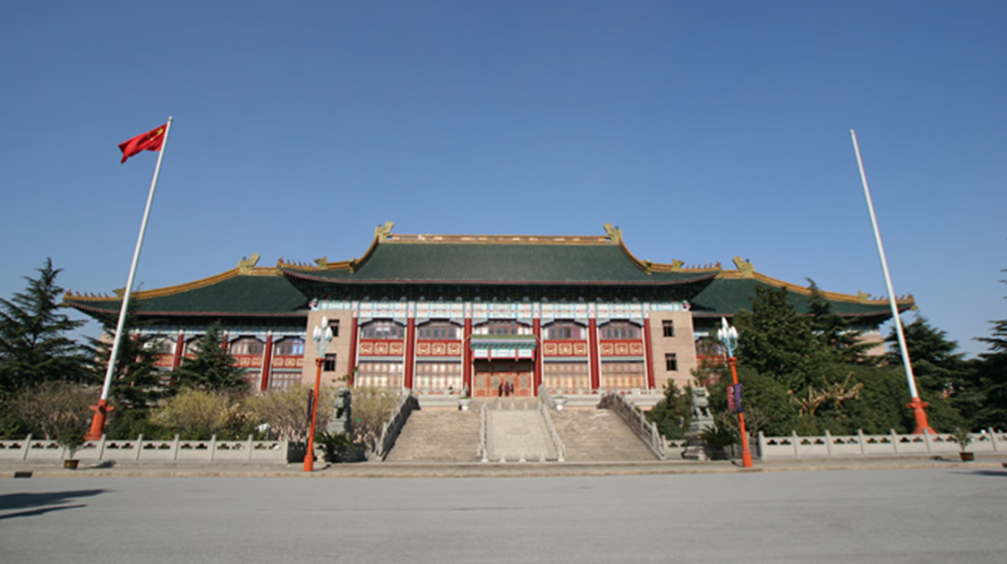 上海体育学院
