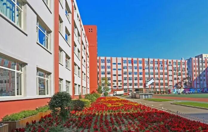 沈阳市共青团实验中学