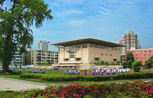 成都市第八中学