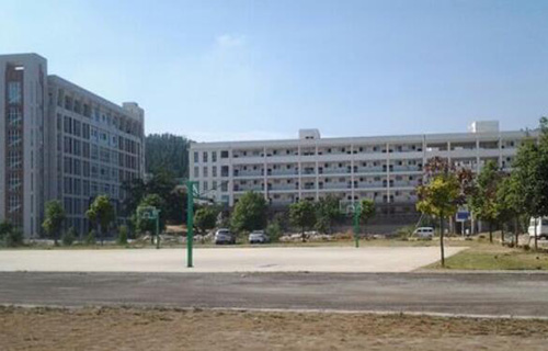 毕节市实验学校