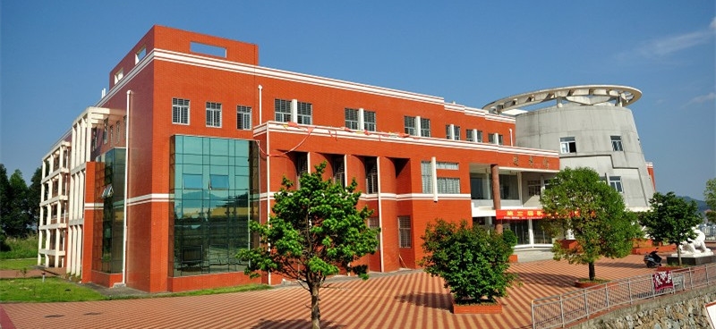 泉州工艺美术职业学院