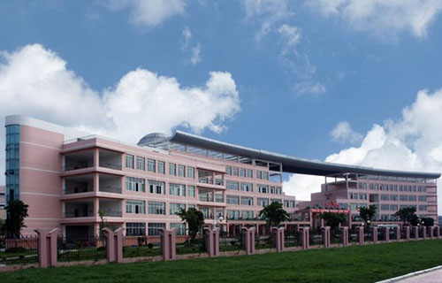 四川省德阳中学