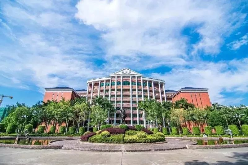广州华立科技职业学院