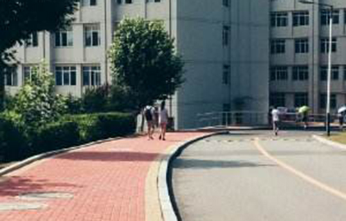 武汉市红山令中学