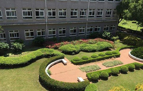 大石桥市吕王镇中学