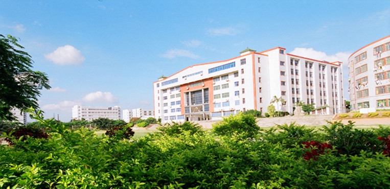 泉州纺织服装职业学院