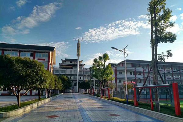 雅安北附实验学校
